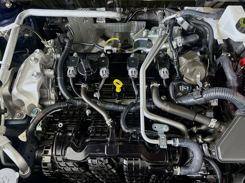 Used 2024 Mitsubishi Outlander SE image 36