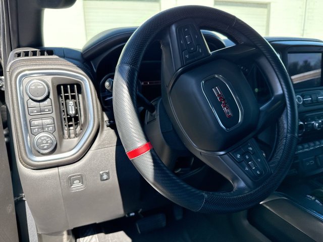 Used 2022 GMC Sierra 1500 AT4 w/ Technology Package AWD/4WD image 15