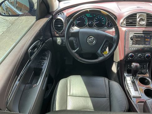 Used 2017 Buick Enclave Leather AWD/4WD image 32