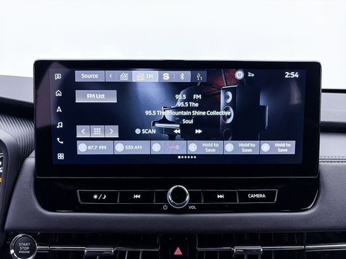 New 2026 Mitsubishi Outlander LE FWD image 15