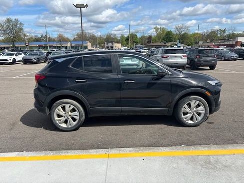 Used 2024 Buick Encore GX Preferred AWD/4WD image 5