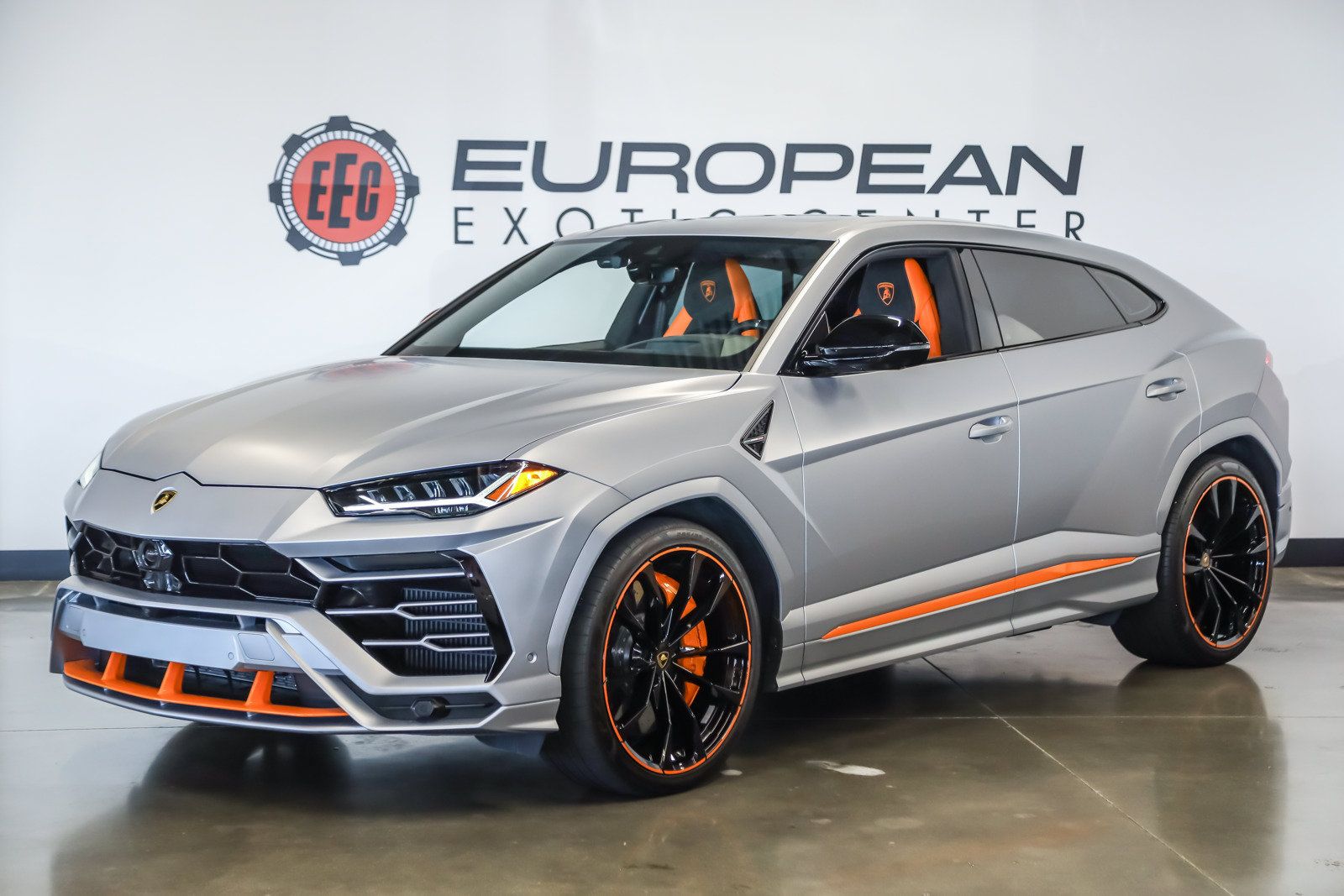 Used 2022 Lamborghini Urus AWD/4WD image 5
