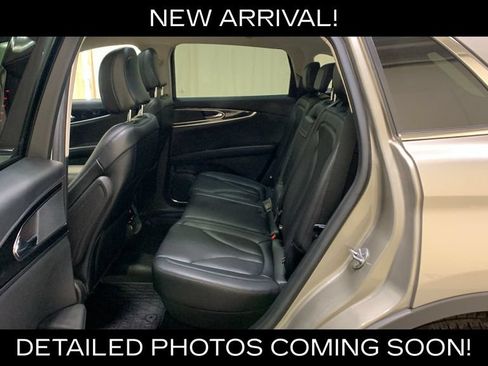 Used 2023 Lincoln Nautilus Reserve AWD/4WD image 23