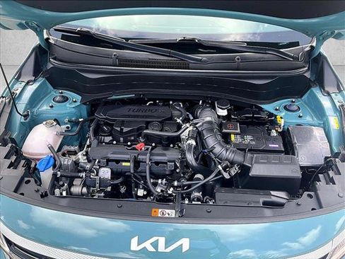Used 2025 Kia Seltos SX AWD/4WD image 11