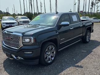 Used 2017 GMC Sierra 1500 Denali w/ Denali Ultimate Package AWD/4WD video 1