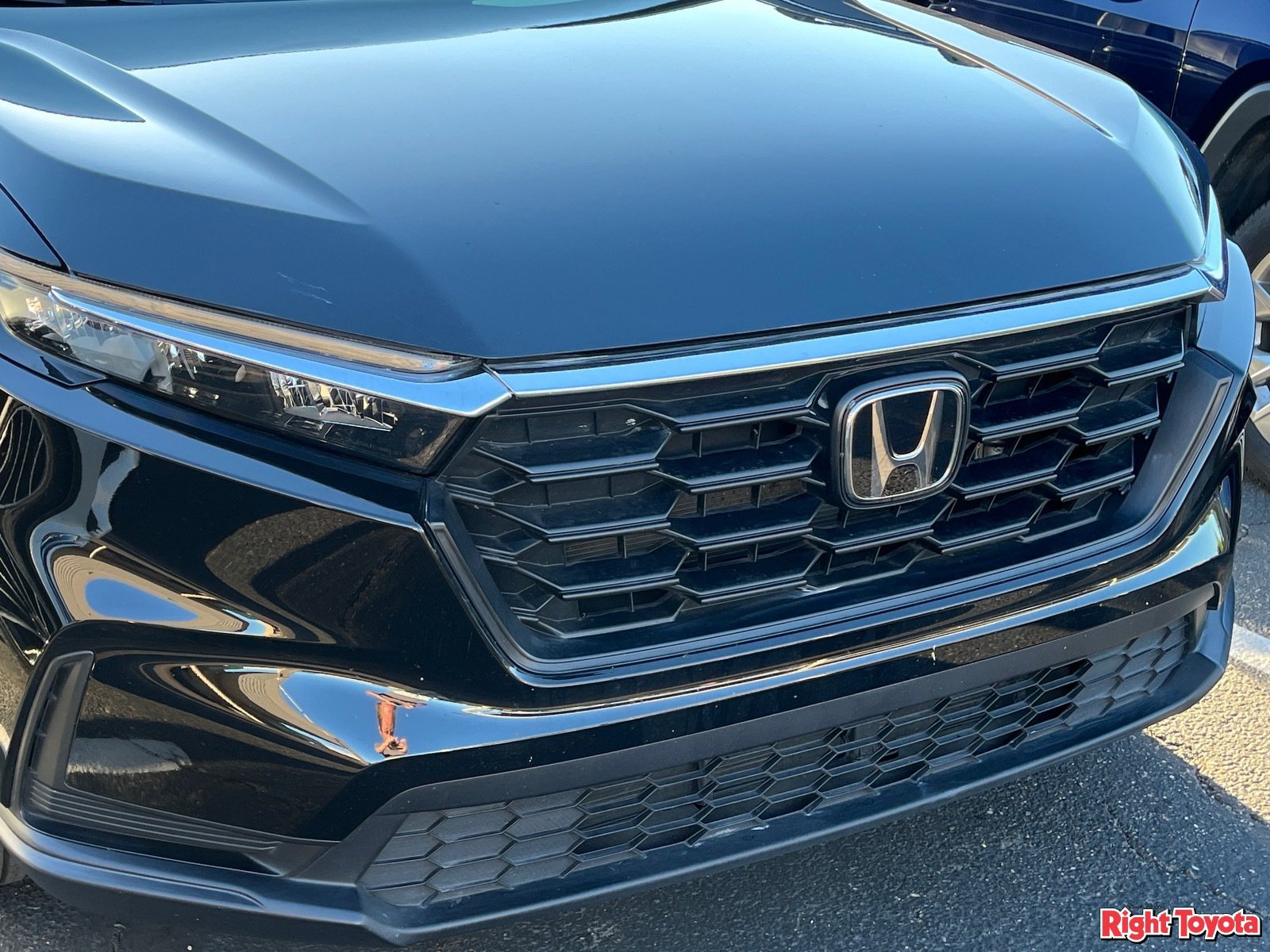 Used 2026 Honda CR-V LX image 7