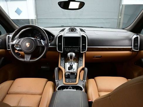 Used 2013 Porsche Cayenne Diesel image 20