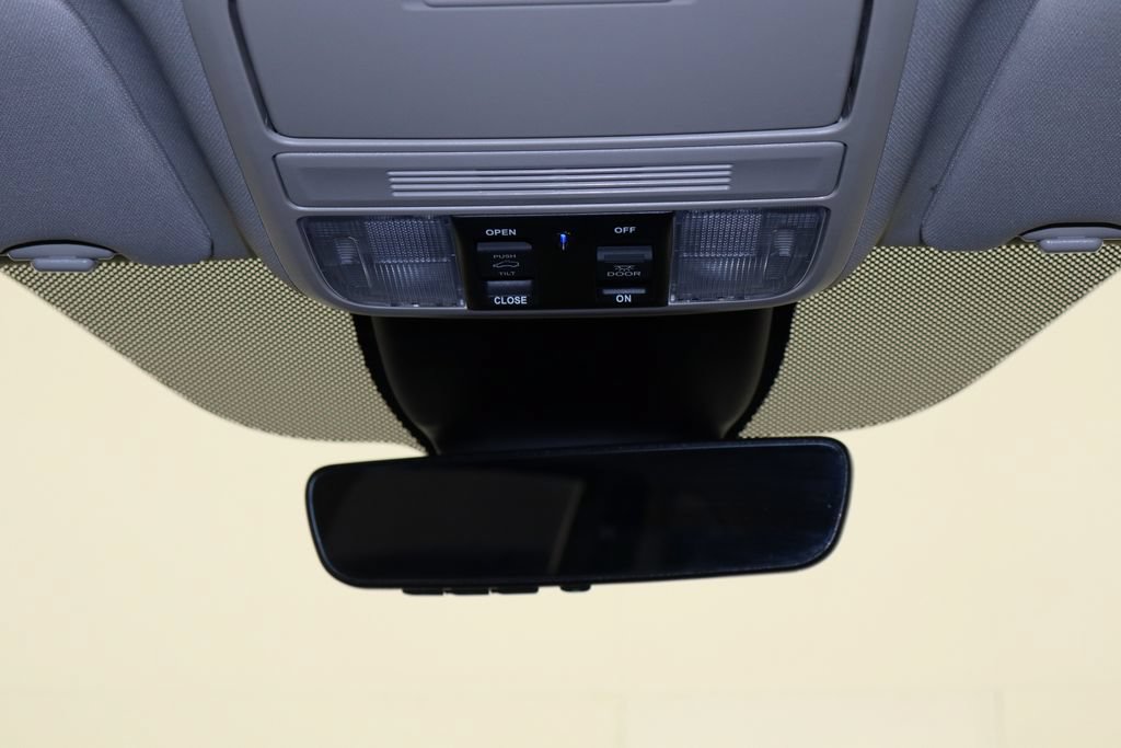 Used 2026 Honda Odyssey Elite image 26