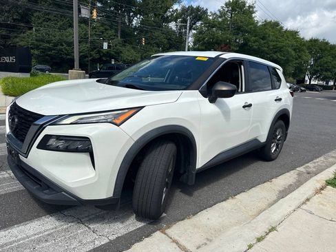 Used 2021 Nissan Rogue S AWD/4WD image 4