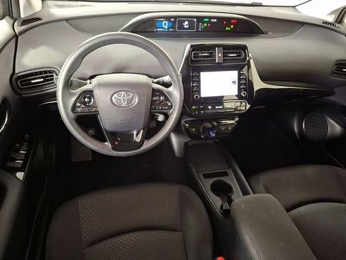 Used 2021 Toyota Prius LE w/ Carpet Mat Package (TMS) FWD image 2