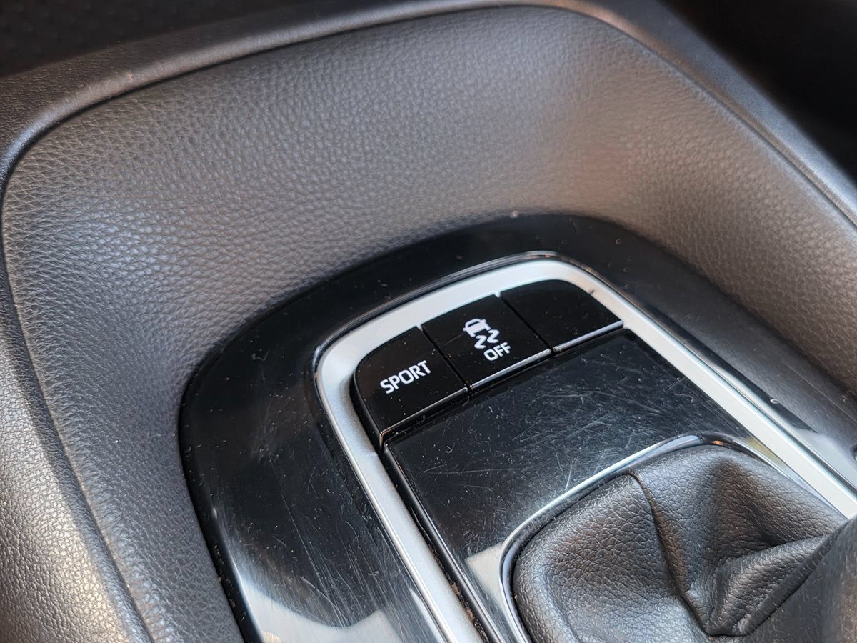 Used 2021 Toyota Corolla SE FWD image 38