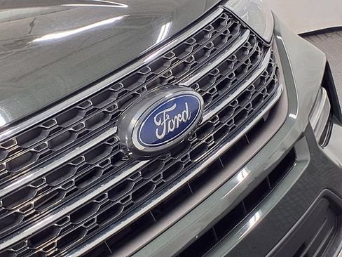Certified 2023 Ford Explorer XLT w/ Equipment Group 202A AWD/4WD image 34