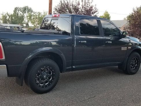 Used 2015 RAM 1500 Laramie w/ Convenience Group AWD/4WD image 2