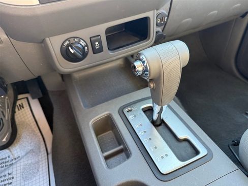 Used 2018 Nissan Frontier SV image 20