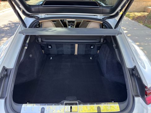 Used 2018 Porsche Panamera image 36