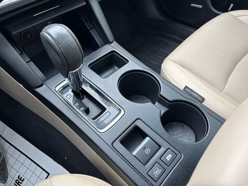 Used 2019 Subaru Outback 2.5i Limited image 29