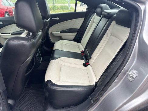 Used 2018 Dodge Charger GT AWD/4WD image 11