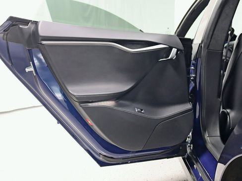 Used 2019 Tesla Model S P100D image 37