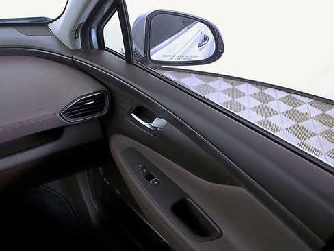 Used 2020 Hyundai Santa Fe Limited image 19