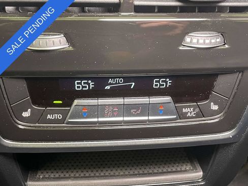 Used 2022 BMW X7 xDrive40i w/ Premium Package AWD/4WD image 22