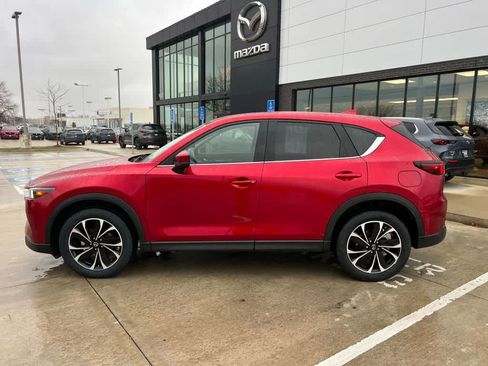 Certified 2023 MAZDA CX-5 AWD 2.5 S w/ Premium Plus Pkg image 3