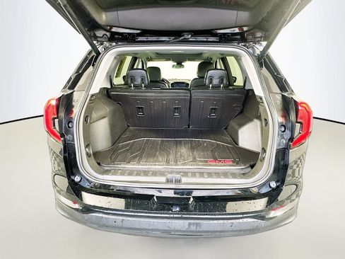 Used 2020 GMC Terrain SLT w/ Preferred Package FWD image 25