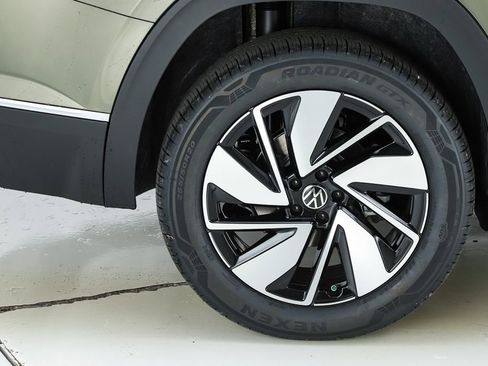 New 2026 Volkswagen Atlas SEL image 13