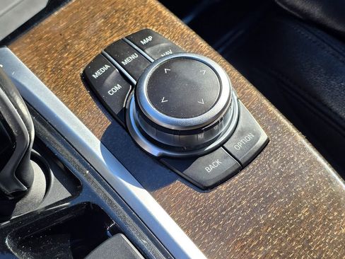 Used 2020 BMW X3 xDrive30i w/ Driving Assistance Package image 36