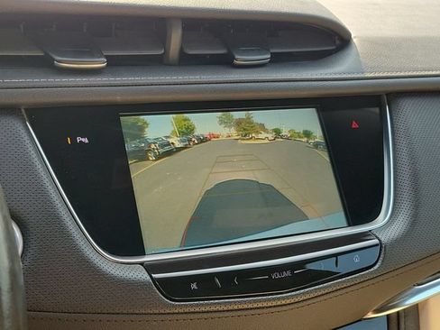 Certified 2019 Cadillac XT5 AWD image 28