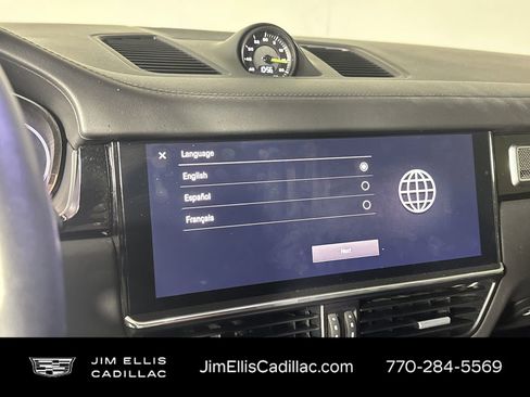 Used 2022 Porsche Cayenne Turbo S image 24