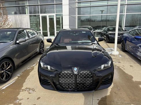 Used 2026 BMW 430i xDrive w/ M Sport Package AWD/4WD image 2