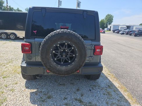 Used 2022 Jeep Wrangler Unlimited Sport AWD/4WD image 4