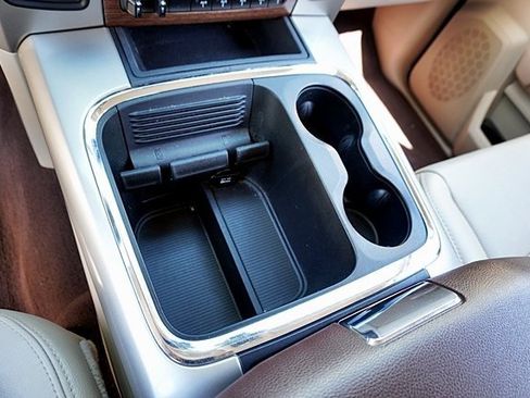 Used 2018 RAM 3500 Laramie w/ Convenience Group image 33