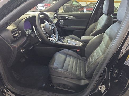 Used 2024 Dodge Hornet R/T Plus w/ Tech Pack Plus w/o Parking image 16