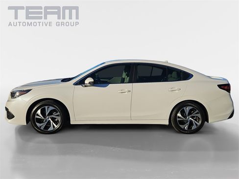 Used 2022 Subaru Legacy Premium image 4