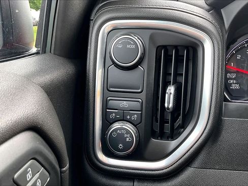 Used 2020 Chevrolet Silverado 1500 LT w/ Texas Edition RWD image 33
