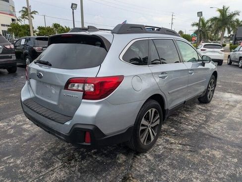Used 2019 Subaru Outback 2.5i Limited image 5