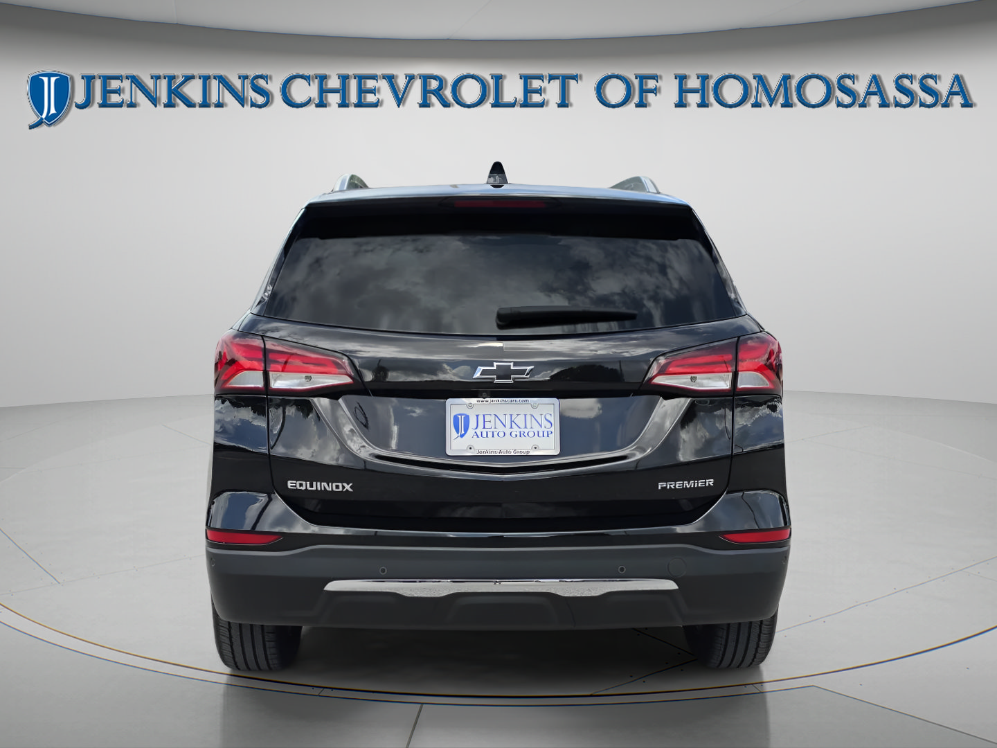 Used 2024 Chevrolet Equinox Premier FWD image 6