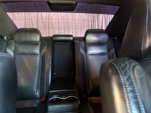Used 2020 Dodge Charger SXT w/ Leather Interior Group RWD image 20
