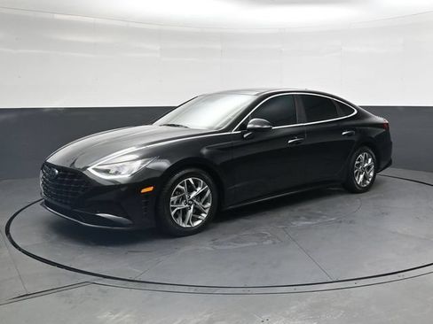 Used 2020 Hyundai Sonata SEL w/ Convenience + Sunroof Package FWD image 9