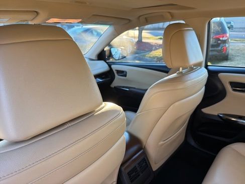 Used 2014 Toyota Avalon XLE Touring image 30