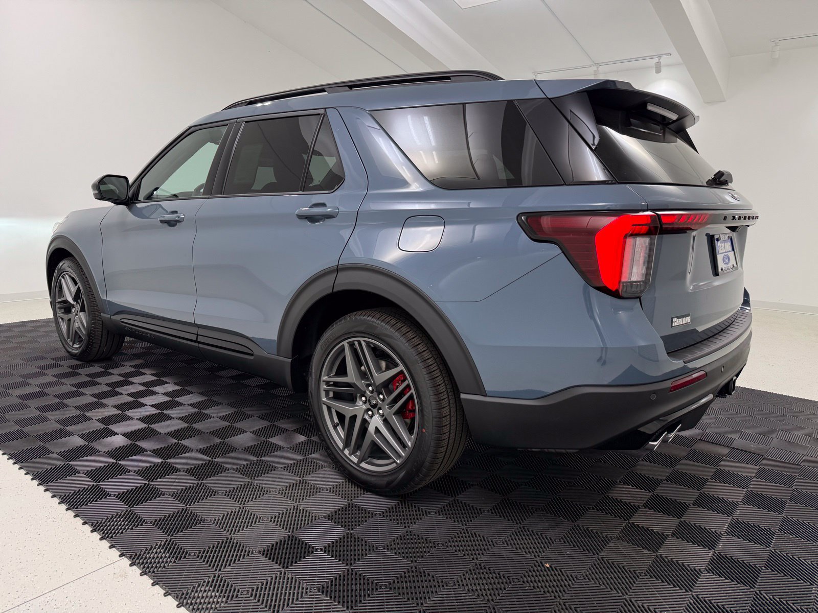 New 2026 Ford Explorer ST w/ Sun And Sound Package AWD/4WD image 4