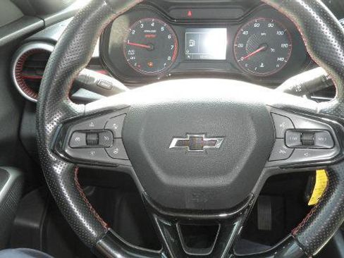 Used 2024 Chevrolet Trax RS w/ Driver Confidence Package FWD image 25