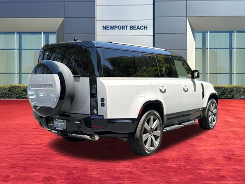 New 2026 Land Rover Defender 130 X AWD/4WD image 9