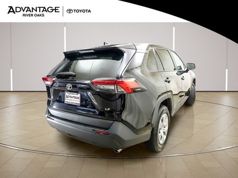 Used 2025 Toyota RAV4 LE FWD image 7