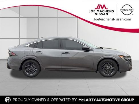 New 2026 Nissan Sentra SV FWD image 7
