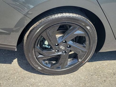 New 2026 Hyundai Elantra SEL Sport Premium FWD image 29
