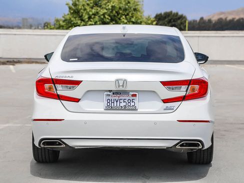 Used 2019 Honda Accord Touring image 6