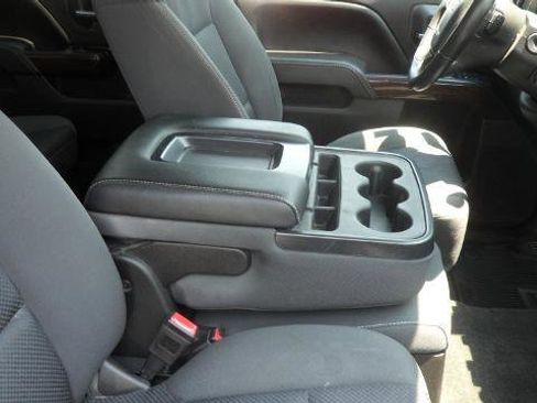 Used 2016 GMC Sierra 1500 SLE w/ SLE Value Package image 26