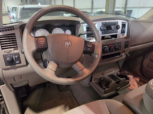 Used 2007 Dodge Ram 1500 Truck SLT w/ Trailer Tow Group AWD/4WD image 4